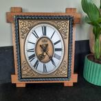 Prachtige antieke vintage wandklok junghans quartz, Ophalen of Verzenden, Gebruikt, Analoog, Wandklok