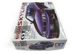 Tamiya 24210 1:24 Nissan Skyline GT-R V-Spec (R34), Hobby en Vrije tijd, Modelbouw | Auto's en Voertuigen, Auto, Groter dan 1:32