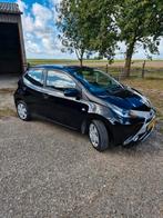 Toyota Aygo 1.0 12V Vvt-i Ddrs 2016 Zwart, Auto's, Voorwielaandrijving, 4 stoelen, Zwart, Origineel Nederlands