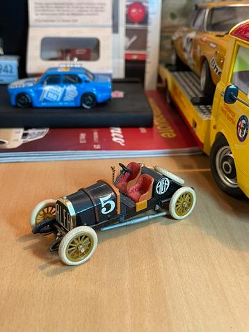 1:43 A.L.F.A.60 HP CORSA 1911 (ALFA ROMEO) …….. 12,50 beschikbaar voor biedingen