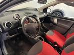Peugeot 107 1.0-12V XS Urban Move // Airco, Voorwielaandrijving, Stof, Gebruikt, Zwart