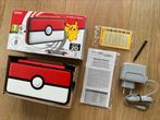 New Nintendo 2DS XL Poké Ball Edition Compleet En Netjes!!!, Spelcomputers en Games, Games | Nintendo 2DS en 3DS, Ophalen of Verzenden