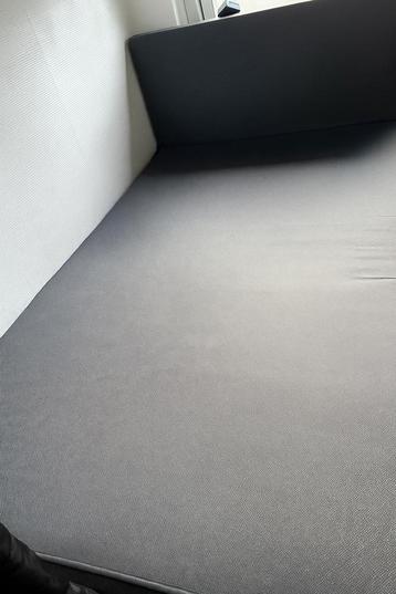 Alta boxspring 140cmx200cm beschikbaar voor biedingen