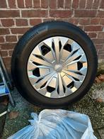 Audi Q3 Sportback winterbanden 215 65 R 17 Continental VAG, Auto-onderdelen, Ophalen, Banden en Velgen, 17 inch, Winterbanden