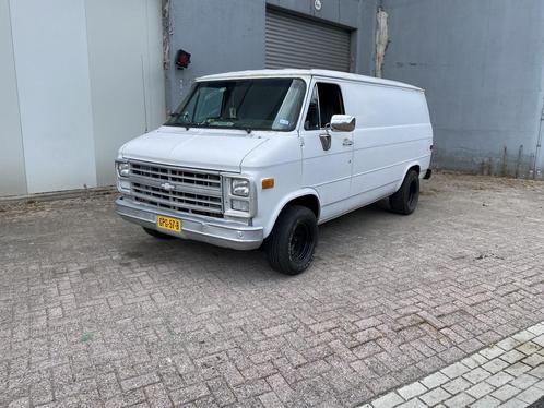 Chevrolet 1987 Wit. (Bieden mag), Auto's, Chevrolet, Particulier, Benzine, MPV, Geïmporteerd, Wit, Ophalen
