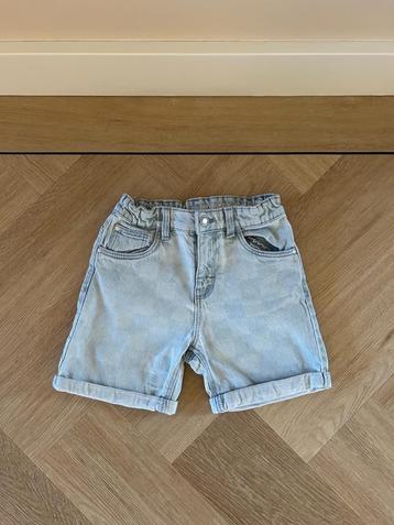 Korte spijkerbroek / denim short, Hema, maat 122 / 128 beschikbaar voor biedingen
