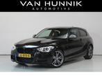 BMW 1-serie M135i | Dealer Oh | H&K | Leder | Carplay, Euro 5, Achterwielaandrijving, Zwart, Navigatiesysteem