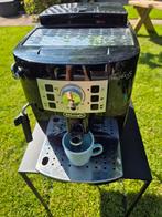DeLonghi Magnifica Koffiebonenmachine, Witgoed en Apparatuur, Koffiezetapparaten, Gebruikt, Espresso apparaat, Afneembaar waterreservoir
