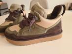 Uggs sneakers nieuw in doos, Ophalen of Verzenden, Zo goed als nieuw, Beige, Sneakers of Gympen