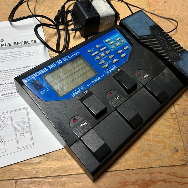 Boss ME-30 Gitaar Multi-Effect Pedaal met Wah, Muziek en Instrumenten, Effecten, Gebruikt, Wah Wah, Ophalen