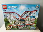 LEGO Creator Expert 10261 Roller Coaster - Nieuw!, Kinderen en Baby's, Speelgoed | Duplo en Lego, Ophalen of Verzenden, Nieuw