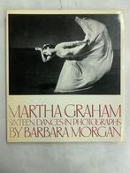 SEPT MARTHA GRAHAM SIXTEEN DANCES IN PHOTOGRAPHS, Ophalen of Verzenden, Gelezen, Ballet of Musical