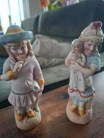 2 porseleinen beeldjes, antiek, Antiek en Kunst, Antiek | Porselein, Ophalen of Verzenden