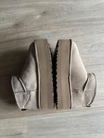 UGG Ultra Mini Platform Sand - maat 39, Kleding | Dames, UGG, Beige, Lage of Enkellaarzen, Nieuw