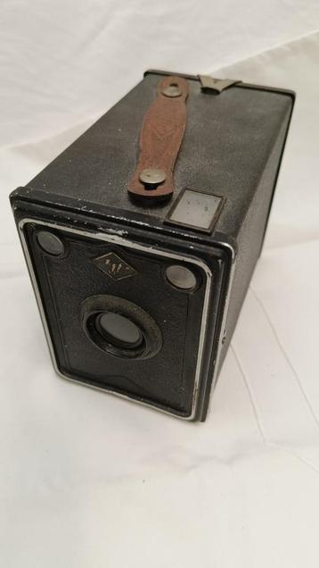 Agfa B2 vintage boxcamera beschikbaar voor biedingen
