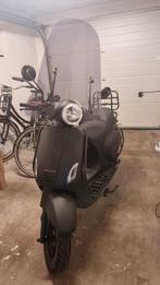 Senzo rivalux matzwart 2022, Fietsen en Brommers, Snorfietsen en Snorscooters, Zo goed als nieuw, Benzine, Ophalen, Overige merken