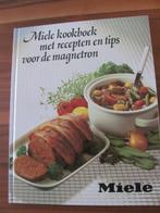 Miele kookboek met recepten en tips voor de magnetron, Ophalen of Verzenden, Zo goed als nieuw, Overige gebieden