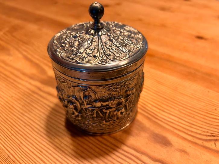 Zilver theebusje, Antiek en Kunst, Antiek | Goud en Zilver, Zilver, Ophalen of Verzenden