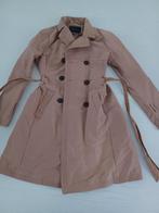 Als nieuw BCBGMaxazria trenchcoat maat S, Ophalen of Verzenden, Zo goed als nieuw, Maat 38/40 (M), Beige