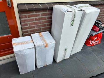 2xGeïsoleerde luchtslang Ø254mmx10m en 2xniet geïsoleerd beschikbaar voor biedingen