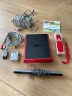 Nintendo Wii Mini Rood - Complete Set, Ophalen of Verzenden, Gebruikt, Met 1 controller, Met games