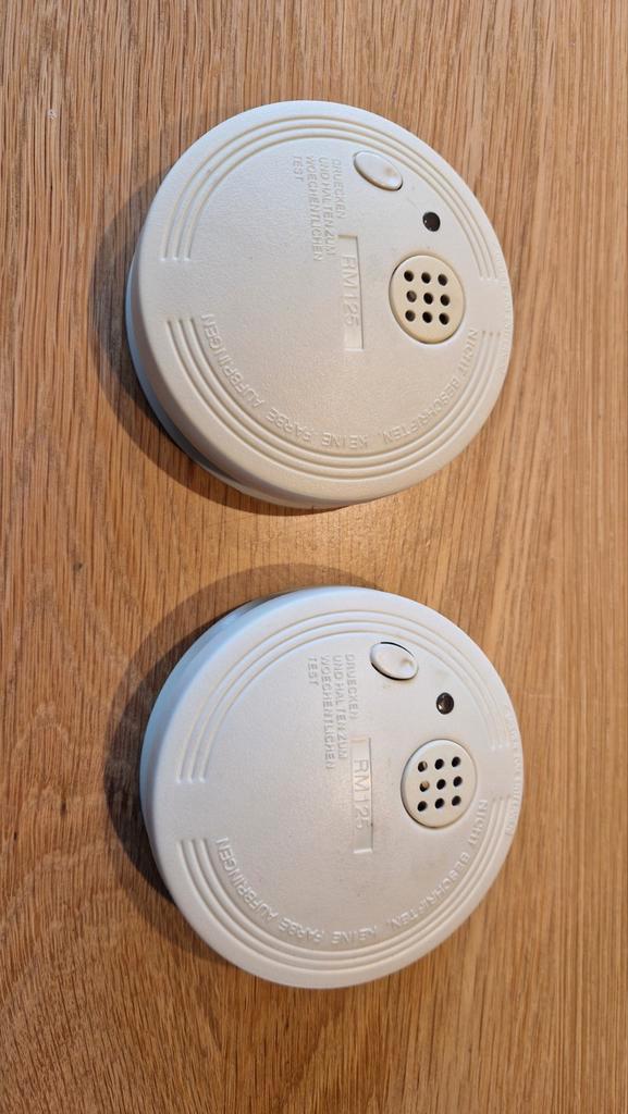 2 goede rookmelders., Doe-het-zelf en Verbouw, Alarmsystemen, Detector, Sensor of Melder, Rook, Ophalen of Verzenden