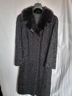Vintage karakul sheep bont jas maat L, Kleding | Dames, Jassen | Winter, Maat 42/44 (L), Ophalen of Verzenden, Zo goed als nieuw