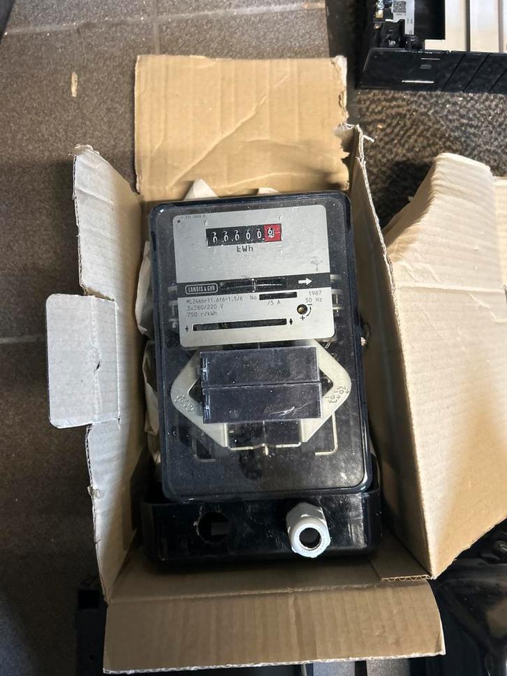 3 fase kWh Meters & Aardlekautomaten - Nieuw & Gebruikt, Doe-het-zelf en Verbouw, Elektra en Kabels, Ophalen of Verzenden