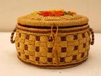 rieten mandje/sieraden mandje 29797, Huis en Inrichting, Woonaccessoires | Schalen en Manden, Ophalen of Verzenden, Gebruikt, Rechthoekig