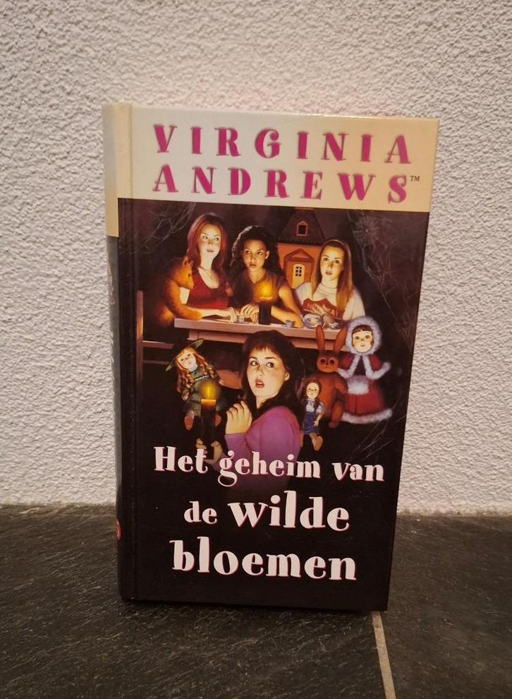 Het geheim van de wilde bloemen 9789032507411, Boeken, Thrillers, Zo goed als nieuw, Wereld overig, Ophalen of Verzenden