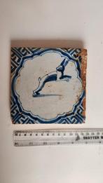 Antieke Delfts Blauwe tegel springende haas, Ophalen of Verzenden