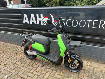 ACTIE! Nieuwe elektrische bezorgscooter delivery  beschikbaar voor biedingen