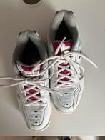 Te koop badminton schoenen i.g.s, Ophalen of Verzenden, Gebruikt, Schoenen