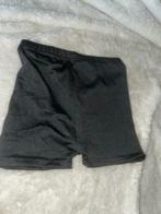 Zwarte undy broek broekje kort broekje zwart 122, Meisje, Broek, Zo goed als nieuw, Verzenden