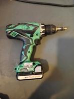 Hitachi schroef boor machine incl 2 accus en oplader, Doe-het-zelf en Verbouw, Gereedschap | Boormachines, Ophalen of Verzenden