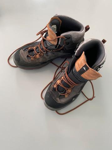 Bergschoenen maat 43 beschikbaar voor biedingen