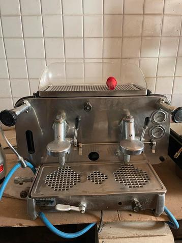 Professionele Koffiemachine - Faema beschikbaar voor biedingen