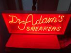 DR.Adams sneakers  amsterdam neon reclame, Verzamelen, Merken en Reclamevoorwerpen, Ophalen of Verzenden, Zo goed als nieuw, Lichtbak of (neon) lamp