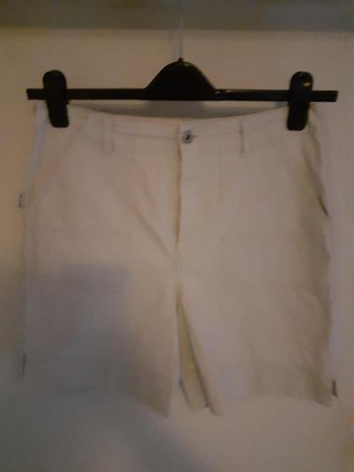 Dames Korte broek Beige, maat 38., Kleding | Dames, Broeken en Pantalons, Zo goed als nieuw, Maat 38/40 (M), Beige, Kort, Ophalen of Verzenden