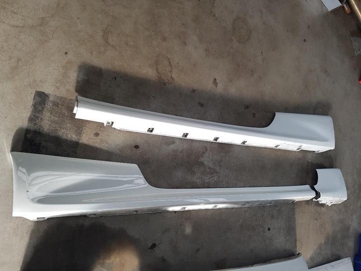 Nissan Skyline R33 genuine GTR sideskirts, Auto-onderdelen, Carrosserie en Plaatwerk, Bumper, Nissan, Voor, Gebruikt, Ophalen of Verzenden