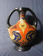Plateel vaas met twee oren Gelria Arnhem decor Camy h 20,5cm, Antiek en Kunst, Ophalen of Verzenden