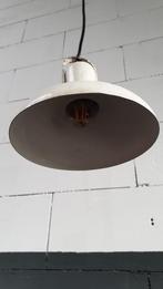 Retro industriele hanglamp BIS Hoogezand, wit metaal. 7A9, Tweedehands verkoop, Tweedehands verkoop, Gebruikt, Ophalen of Verzenden