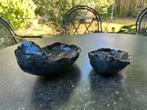 Twee bladvormige handgemaakte bonsai schalen, Tuin en Terras, Nieuw, Overige vormen, Aardewerk, Tuin