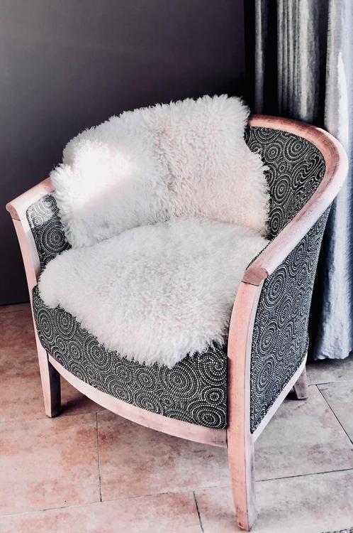 Stoeltje met designstof (nieuw, upholstered), Huis en Inrichting, Fauteuils, Zo goed als nieuw, Ophalen of Verzenden