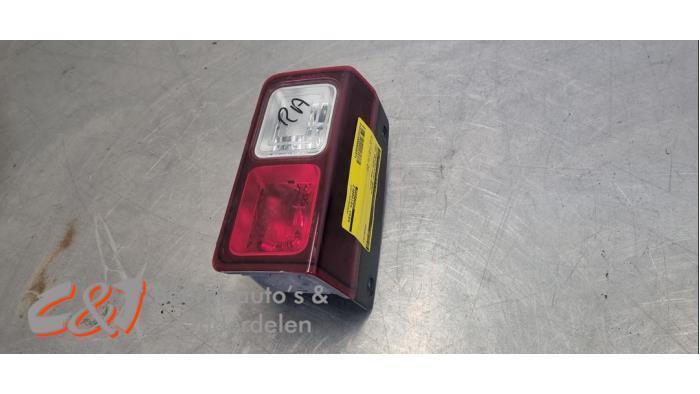 Achteruitrijlicht rechts van een Fiat Talento, Auto-onderdelen, Verlichting, Fiat, Gebruikt, 3 maanden garantie, Ophalen of Verzenden