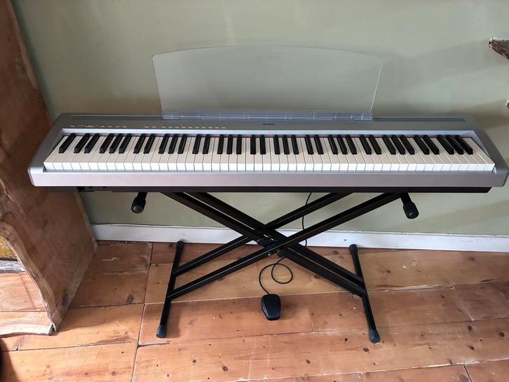 Digitale Piano Yamaha, Muziek en Instrumenten, Piano's, Zo goed als nieuw, Piano, Digitaal, Ophalen