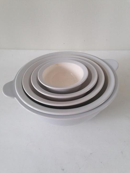 FRIS EDAM schalen set pastel kleurig, Antiek en Kunst, Antiek | Servies los, Ophalen