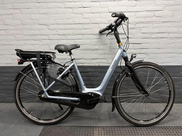 Gazelle Grenoble C7 Top Staat ! Bosch motor gratis fietstas, Fietsen en Brommers, Fietsen | Dames | Damesfietsen, Zo goed als nieuw