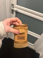 Uggs, Kleding | Dames, Schoenen, Ophalen of Verzenden, Zo goed als nieuw, Zwart
