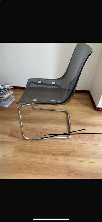 Eetkamerstoelen 3 stuks beschikbaar voor biedingen
